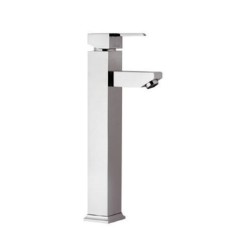 Quadra Chrom-Badarmatur mit hohem Waschbecken